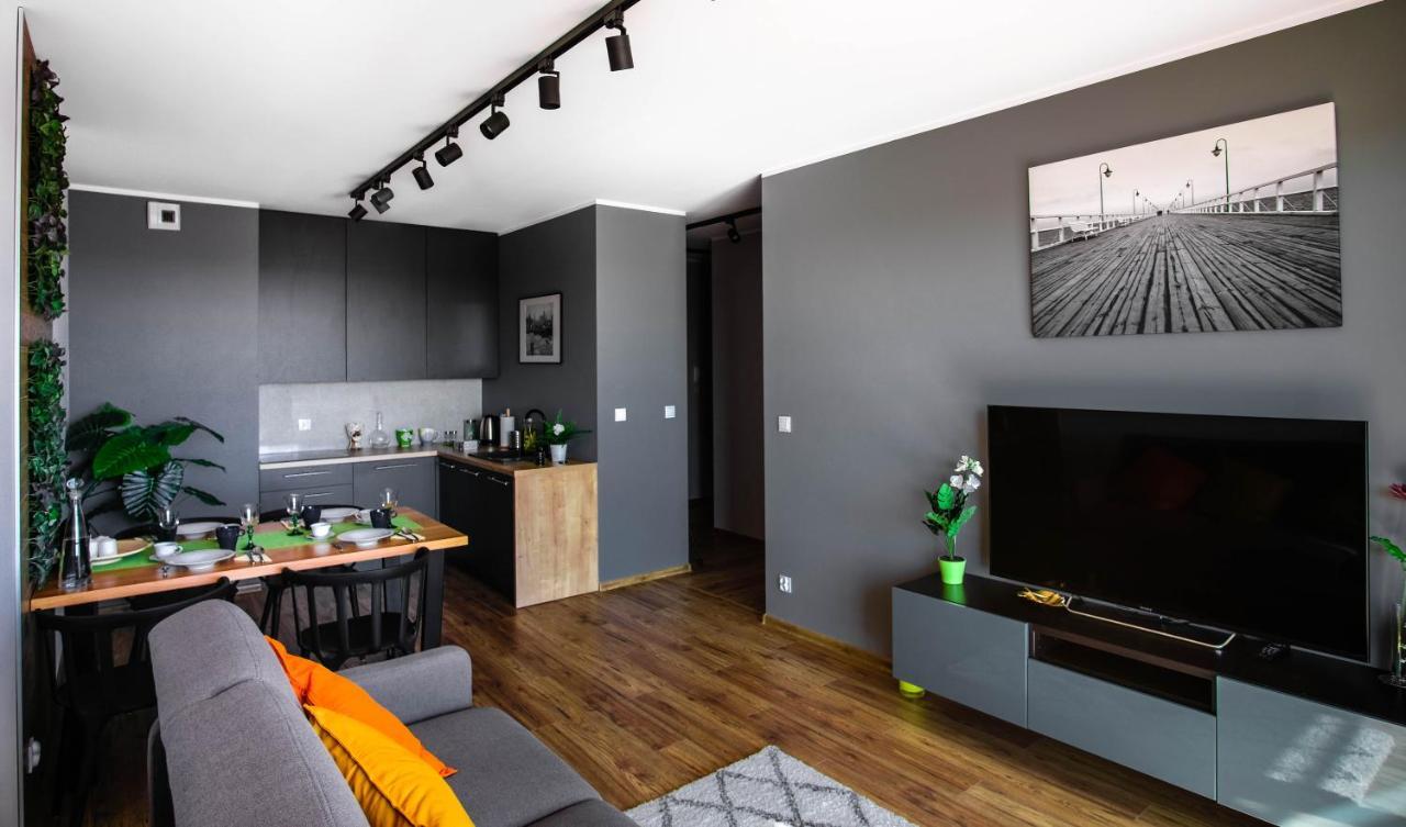 Sunrise Home W Sercu Gdanska Exterior photo
