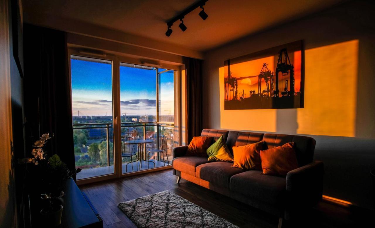Sunrise Home W Sercu Gdanska Exterior photo